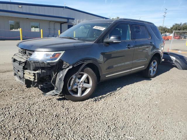 FORD EXPLORER X 2018 with VIN 1FM5K7D80JGB79542 - Photo from auction