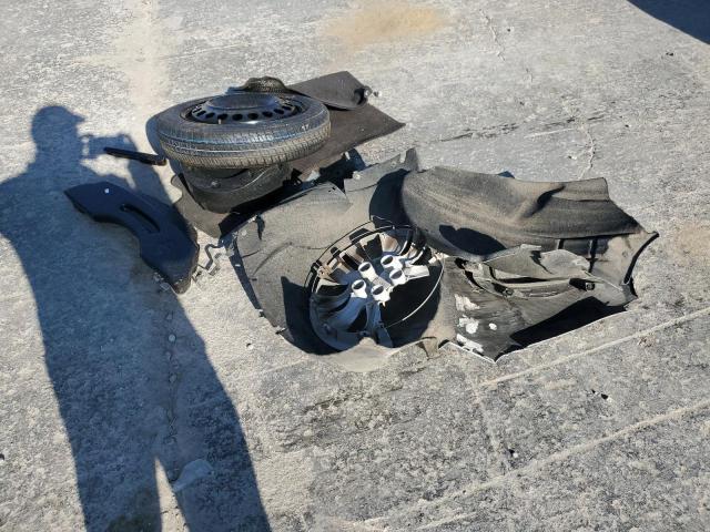 Photo 12 from auction – 2017 CHEVROLET MALIBU LT with VIN 1G1ZE5ST8HF157452