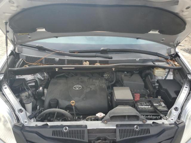Photo 12 from auction – 2017 TOYOTA SIENNA with VIN 5TDZZ3DC0HS863800