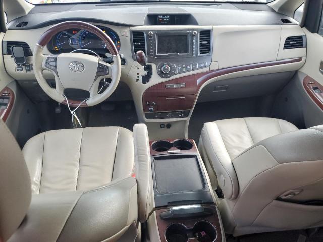 Photo 8 from auction – 2011 TOYOTA SIENNA XLE with VIN 5TDDK3DC3BS015867
