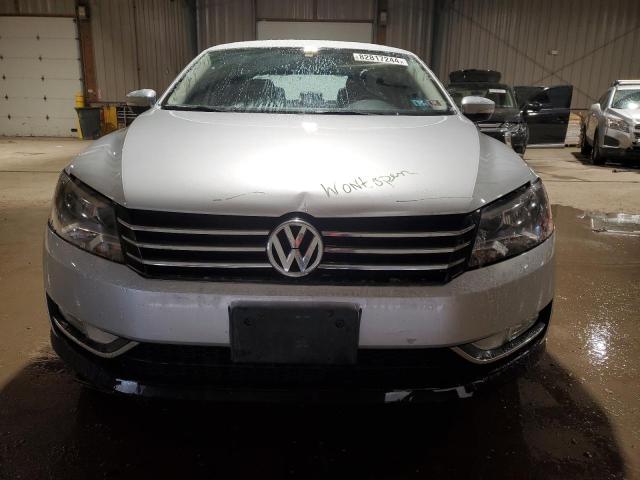 Photo 5 from auction – 2015 VOLKSWAGEN PASSAT S with VIN 1VWAT7A32FC104846