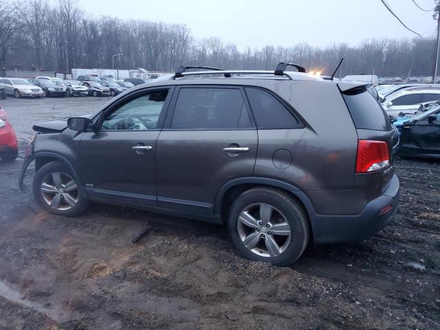 Photo 2 from auction – 2013 KIA SORENTO EX with VIN 5XYKUDA23DG342045