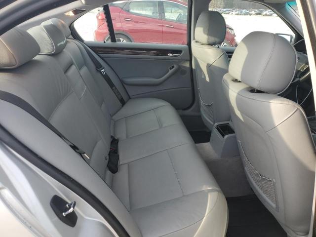 Photo 10 from auction – 2005 BMW 325 I with VIN WBAET37485NJ86367