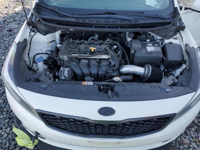 Photo 11 from auction – 2017 KIA FORTE LX with VIN 3KPFK4A78HE112197