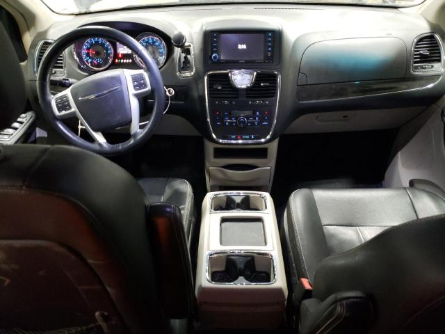 Photo 8 from auction – 2016 CHRYSLER TOWN & COU with VIN 2C4RC1BG4GR269567