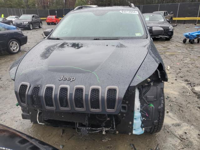 Photo 5 from auction – 2016 JEEP CHEROKEE T with VIN 1C4PJMBS1GW317889