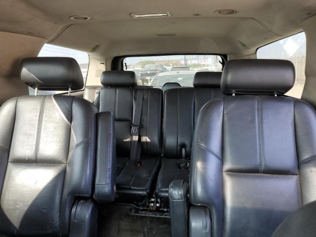 Photo 10 from auction – 2008 CHEVROLET SUBURBAN C with VIN 1GNFC16J28R218074