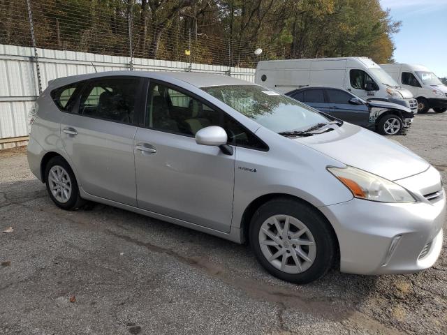 Photo 4 from auction – 2012 TOYOTA PRIUS V with VIN JTDZN3EU2C3157067