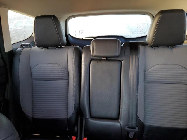 Photo 10 from auction – 2019 FORD ESCAPE SE with VIN 1FMCU9GD3KUB29260