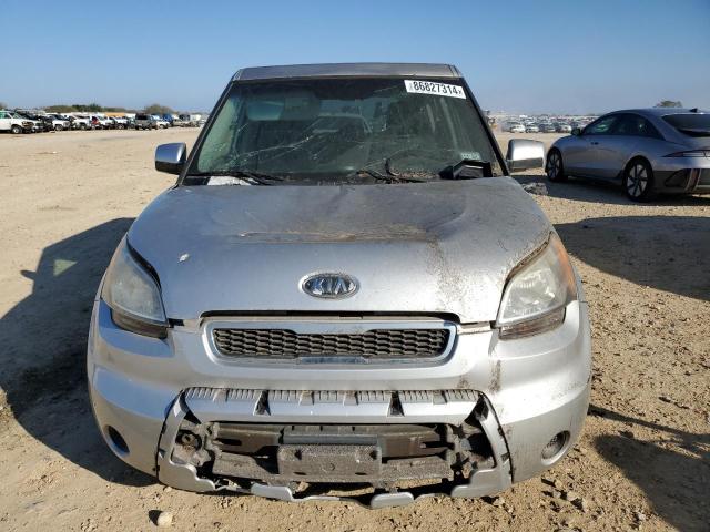 Photo 5 from auction – 2011 KIA SOUL + with VIN KNDJT2A24B7275372