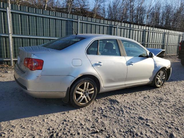 Photo 3 from auction – 2007 VOLKSWAGEN JETTA WOLF with VIN 3VWEF71K77M151595