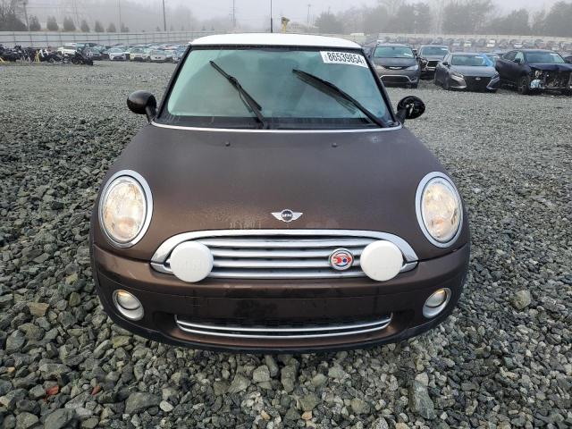 Photo 5 from auction – 2010 MINI COOPER with VIN WMWMF3C5XATU79114
