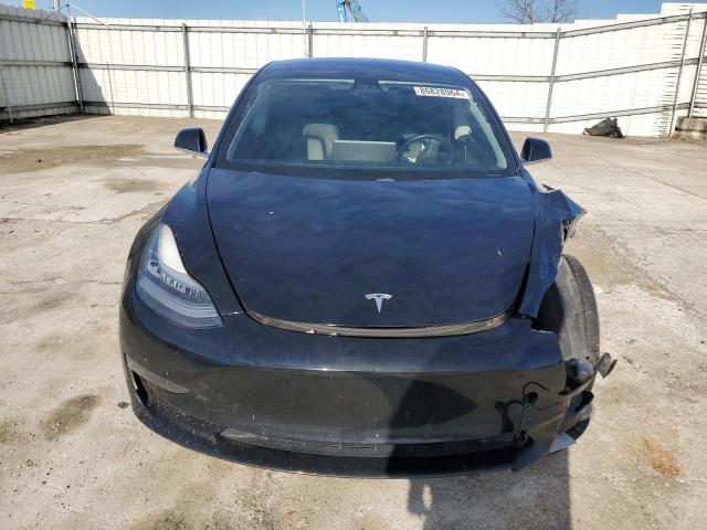 Photo 5 from auction – 2018 TESLA MODEL 3 with VIN 5YJ3E1EB1JF182325