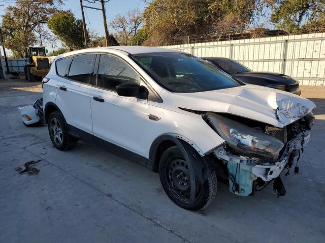 Photo 4 from auction – 2018 FORD ESCAPE S with VIN 1FMCU0F73JUB54875