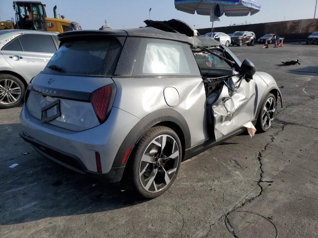 Photo 3 from auction – 2025 MINI COOPER S with VIN WMW23GD04S2W22639
