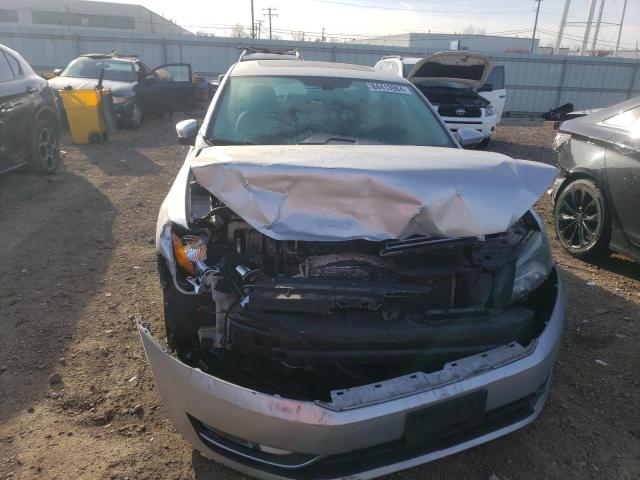 Photo 5 from auction – 2012 VOLKSWAGEN PASSAT SE with VIN 1VWBP7A38CC053471