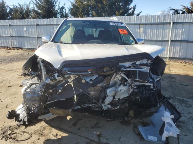 Photo 5 from auction – 2023 SUBARU FORESTER T with VIN JF2SKARC5PH506877