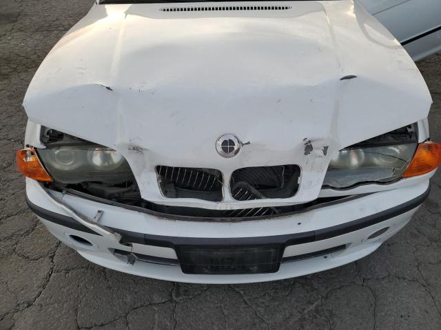 Photo 11 from auction – 2001 BMW 330I with VIN WBAAV53421FJ71992