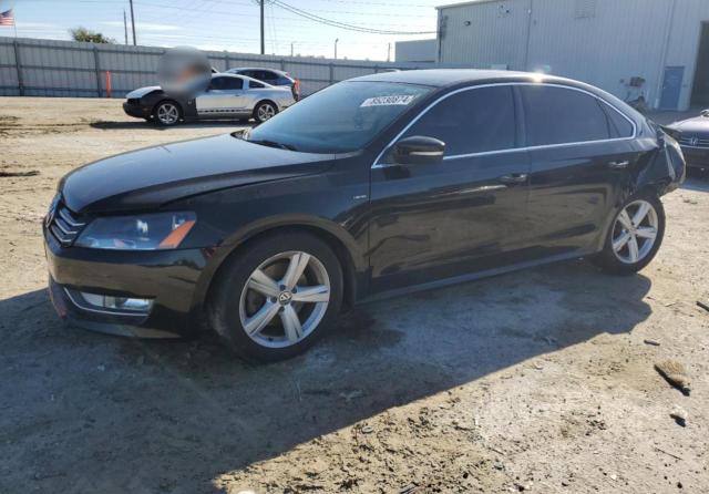 VOLKSWAGEN PASSAT S 2015 with VIN 1VWAS7A35FC118341 - Photo from auction