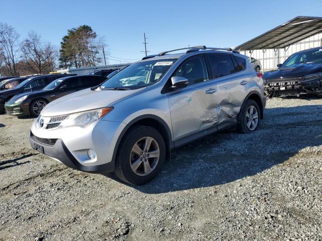 Photo 1 from auction – 2015 TOYOTA RAV4 XLE with VIN 2T3RFREV6FW263449