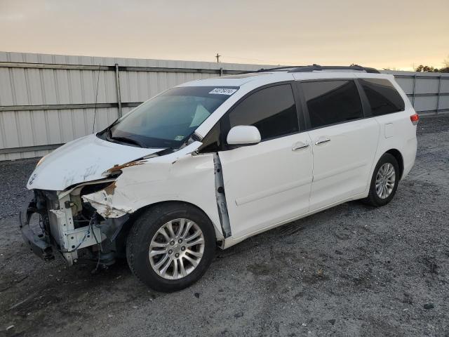 TOYOTA SIENNA XLE 2013 with VIN 5TDYK3DC5DS362363 - Photo from auction