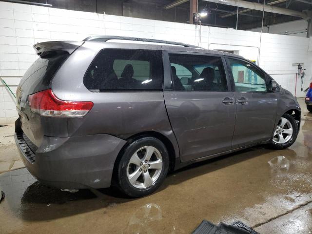 Photo 3 from auction – 2011 TOYOTA SIENNA LE with VIN 5TDKK3DC3BS015441