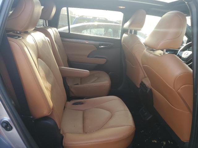 Photo 11 from auction – 2021 TOYOTA HIGHLANDER with VIN 5TDFZRBH8MS098558