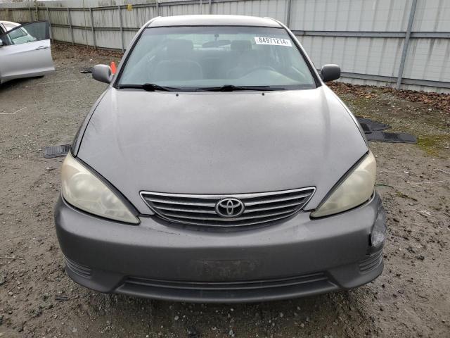 Photo 5 from auction – 2002 TOYOTA CAMRY LE with VIN JTDBE32K520006180