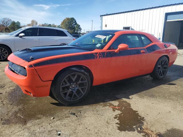 DODGE CHALLENGER 2018 with VIN 2C3CDZBT3JH219338 - Photo from auction