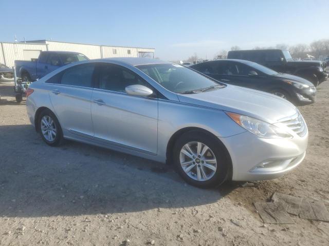 Photo 4 from auction – 2013 HYUNDAI SONATA GLS with VIN 5NPEB4AC3DH720983