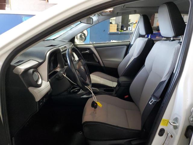 Photo 7 from auction – 2017 TOYOTA RAV4 XLE with VIN JTMRFREV3HJ708120