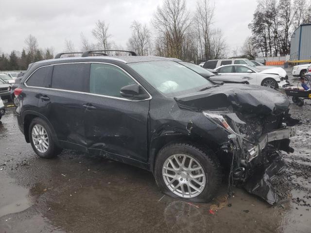 Photo 4 from auction – 2017 TOYOTA HIGHLANDER with VIN 5TDJZRFH0HS373141