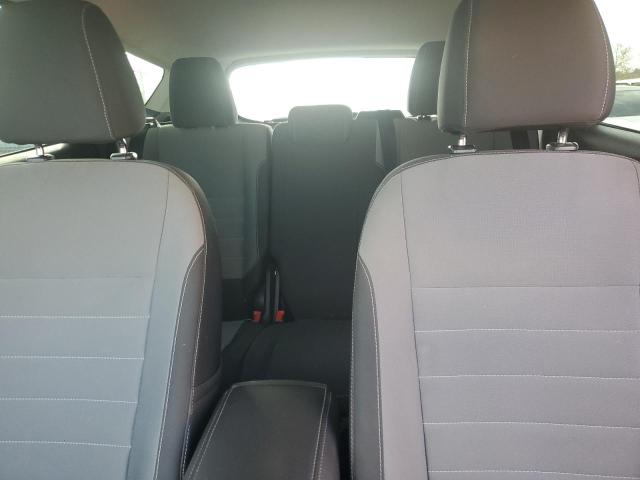 Photo 10 from auction – 2017 FORD ESCAPE S with VIN 1FMCU0F74HUC00157