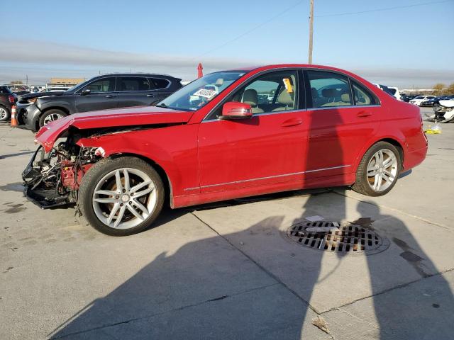 MERCEDES-BENZ C 300 4MAT 2012 with VIN WDDGF8BB3CA647510 - Photo from auction