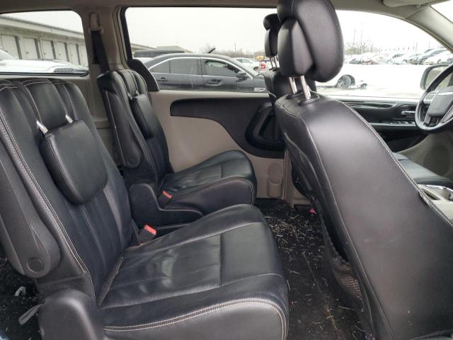 Photo 11 from auction – 2016 CHRYSLER TOWN & COU with VIN 2C4RC1BG4GR120687