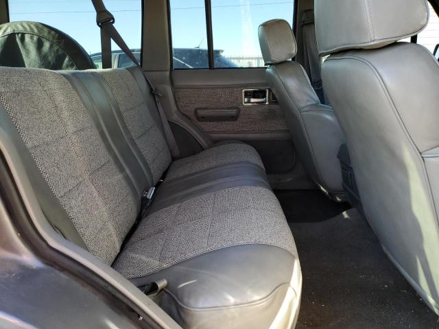 Photo 11 from auction – 1992 JEEP CHEROKEE L with VIN 1J4FJ58S5NL233088