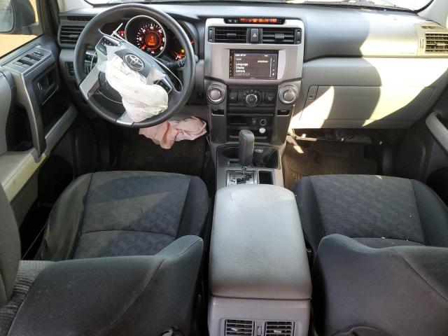 Photo 8 from auction – 2010 TOYOTA 4RUNNER SR with VIN JTEBU5JR6A5018347