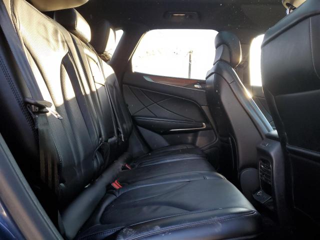 Photo 11 from auction – 2018 LINCOLN MKC RESERV with VIN 5LMTJ3DH3JUL11839