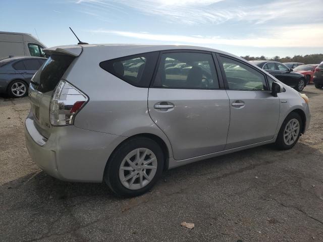 Photo 3 from auction – 2012 TOYOTA PRIUS V with VIN JTDZN3EU2C3157067