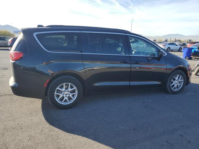Photo 3 from auction – 2020 CHRYSLER VOYAGER LX with VIN 2C4RC1DG3LR264710