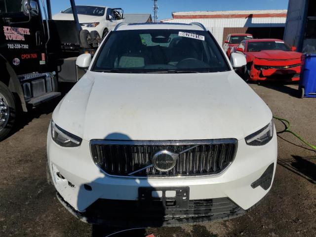 Photo 5 from auction – 2025 VOLVO XC40 CORE with VIN YV4L12UJ9S2467222