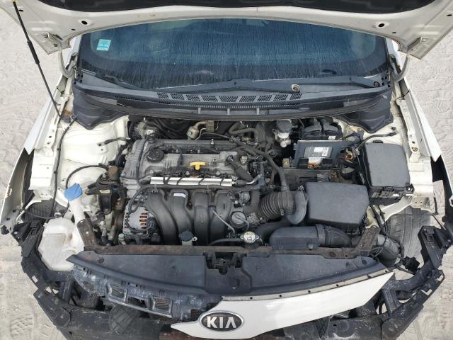 Photo 11 from auction – 2015 KIA FORTE LX with VIN KNAFX4A63F5323869