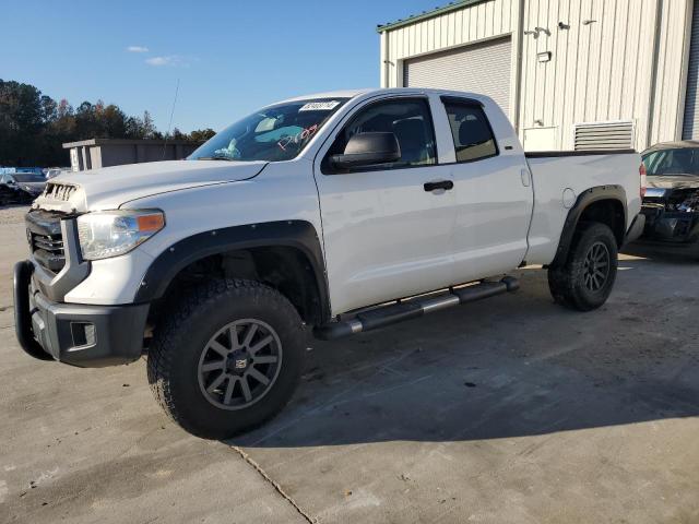 TOYOTA TUNDRA DOU 2015 with VIN 5TFUM5F16FX059153 - Photo from auction
