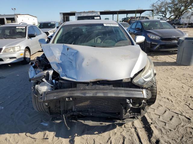 Photo 5 from auction – 2016 HYUNDAI ELANTRA SE with VIN 5NPDH4AE3GH662406