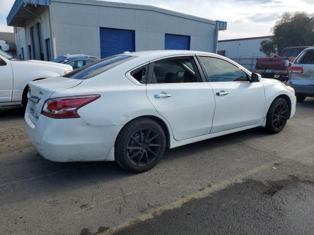 Photo 3 from auction – 2013 NISSAN ALTIMA 2.5 with VIN 1N4AL3AP2DN425226