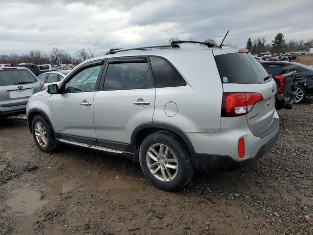 Photo 2 from auction – 2015 KIA SORENTO LX with VIN 5XYKTCA61FG605068