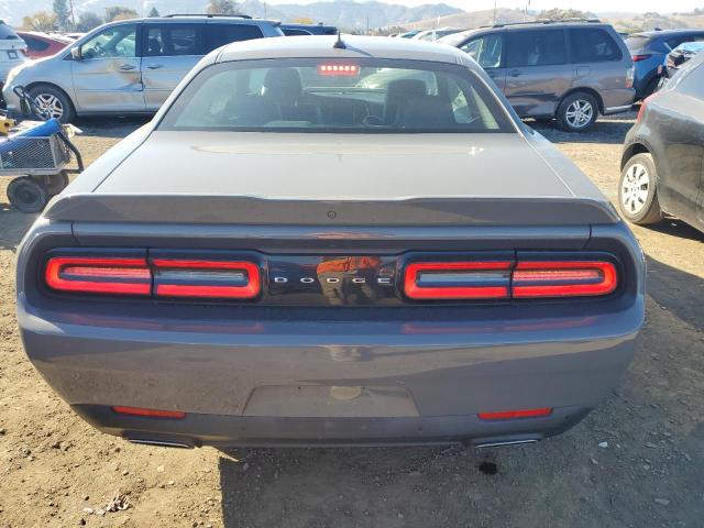 Photo 6 from auction – 2018 DODGE CHALLENGER with VIN 2C3CDZAG6JH229608