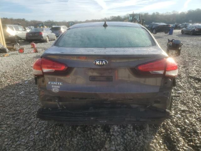 Photo 6 from auction – 2017 KIA FORTE LX with VIN 3KPFK4A77HE140038