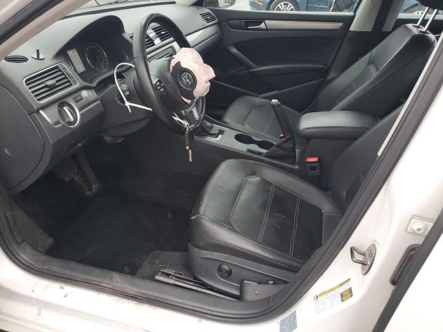 Photo 7 from auction – 2014 VOLKSWAGEN PASSAT S with VIN 1VWAT7A30EC028672