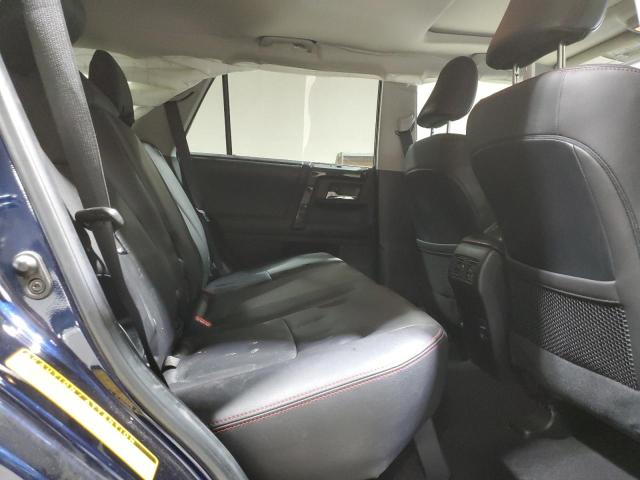 Photo 11 from auction – 2019 TOYOTA 4RUNNER SR with VIN JTEBU5JR8K5675944
